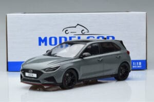Hyundai i30 N PD Gris Ombre MCG 1:18 MCG18375 Métal Moulé — image 6 sur 6