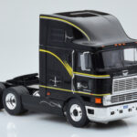 International Eagle Cabover Noir IXO 1:43 - image 3 of 5