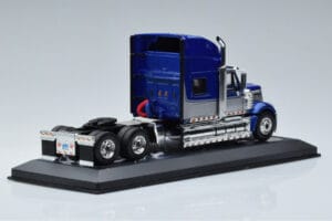 International Lonestar Bleu IXO 1:43 TR118 Métal Moulé — image 2 sur 6