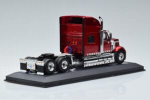International Lonestar Rouge IXO 1:43 TR103 Métal Moulé — image 2 sur 6