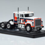 International Transtar 4300 Blanc IXO 1:43 - image 4 of 6