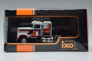 International Transtar 4300 Blanc IXO 1:43 TR153 Métal Moulé — image 6 sur 6