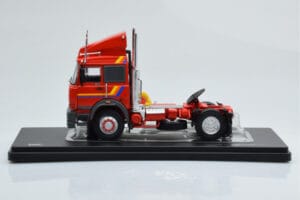 Iveco Turbo Star 190-42 Rouge IXO 1:43 TR162 Métal Moulé — image 3 sur 6