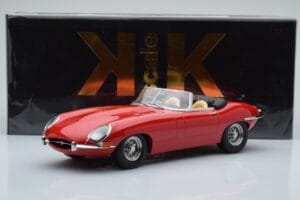 Jaguar E-Type Series 1 Roadster Rouge KK-Scale 1:18 KKDC180482 Métal Moulé — image 6 sur 6
