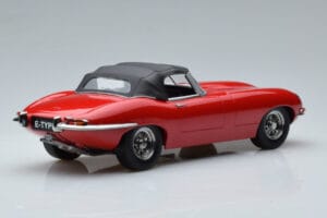 Jaguar E-Type Series 1 Roadster Rouge KK-Scale 1:18 KKDC180484 Métal Moulé — image 2 sur 6
