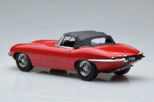 Jaguar E-Type Series 1 Roadster Rouge KK-Scale 1:18 KKDC180484 Métal Moulé — image 5 sur 6