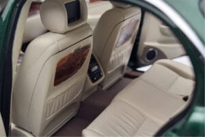 Jaguar XJ6 X350 Racing Vert Almost Real 1:18 810502 Métal Moulé — image 10 sur 13