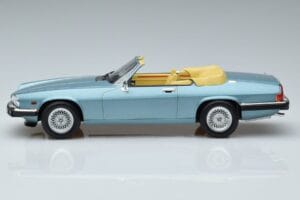 Jaguar XJS V12 Cabriolet Bleu Clair Métallisé Norev 1:18 182635 Métal Moulé — image 3 sur 6
