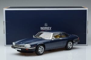 Jaguar XJS V12 Bleu Métallisé Édition Limitée Norev 1:18 182622 Métal Moulé — image 6 sur 6