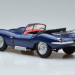 Jaguar XKSS Bleu AUTOart 1:18 - image 7 of 9