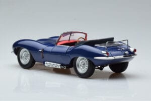 Jaguar XKSS Bleu AUTOart 1:18 73510 Métal Moulé — image 7 sur 9