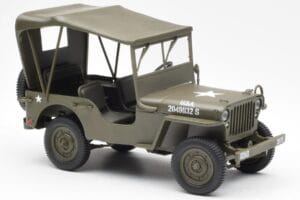 Jeep Willys Avec Bâche UT Models 1:18 180149002 Métal Moulé — image 4 sur 6