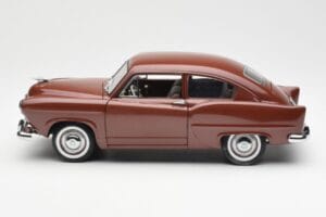 Kaiser Henry J Caribbean Coral Metallic Sun Star 1:18 5101 Métal Moulé — image 4 sur 8