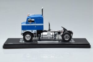 Kenworth Bullnose Bleu IXO 1:43 TR154 Métal Moulé — image 3 sur 6