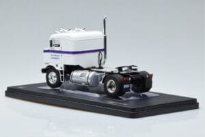 Kenworth Bullnose Ross Mackie Transport Blanc IXO 1:43 TR063 Métal Moulé — image 5 sur 6