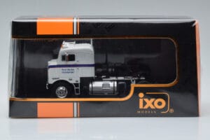Kenworth Bullnose Ross Mackie Transport Blanc IXO 1:43 TR063 Métal Moulé — image 6 sur 6