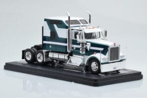 Kenworth W900 Vert Blanc IXO 1:43 TR164 Métal Moulé — image 4 sur 6