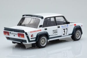 Lada 2105 VFTS #37 H. Ohu Rally Acropolis 1983 IXO 1:18 18RMC145 Métal Moulé — image 2 sur 6