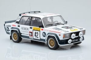 Lada 2105 VFTS #42 S. Brundza Rally 1000 Lakes 1984 IXO 1:18 18RMC146 Métal Moulé — image 4 sur 6