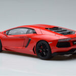 Lamborghini Aventador LP700-4 Andromeda Rouge AUTOart 1:18 - image 7 of 10