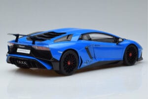 Lamborghini Aventador LP750-4 SV Bleu AUTOart 1:18 74559 Composite — image 3 sur 8