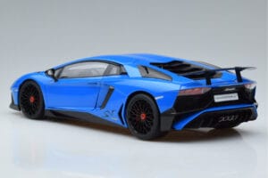 Lamborghini Aventador LP750-4 SV Bleu AUTOart 1:18 74559 Composite — image 6 sur 8