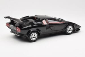 Lamborghini Countach LP 5000 Quattrovalvole Noir Kyosho 1:18 08320BK Métal Moulé — image 3 sur 8