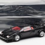 Lamborghini Countach LP 5000 Quattrovalvole Noir Kyosho 1:18 08320BK - image 8 of 8