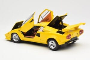 Lamborghini Countach LP 5000 Quattrovalvole Jaune Kyosho 1:18 08320Y Métal Moulé — image 5 sur 8