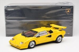 Lamborghini Countach LP 5000 Quattrovalvole Jaune Kyosho 1:18 08320Y Métal Moulé — image 8 sur 8