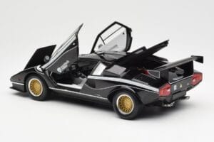 Lamborghini Countach LP 500R Noir Kyosho 1:18 08320C Métal Moulé — image 5 sur 8