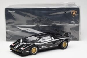 Lamborghini Countach LP 500R Noir Kyosho 1:18 08320C Métal Moulé — image 8 sur 8
