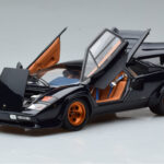 Lamborghini Countach LP500S Walter Wolf Bleu Foncé Kyosho 1:18 - image 2 of 11