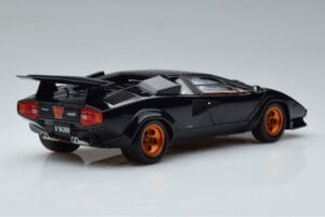 Lamborghini Countach LP500S Walter Wolf Bleu Foncé Kyosho 1:18 08320D Métal Moulé — image 3 sur 11