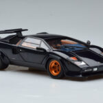 Lamborghini Countach LP500S Walter Wolf Bleu Foncé Kyosho 1:18 - image 6 of 11