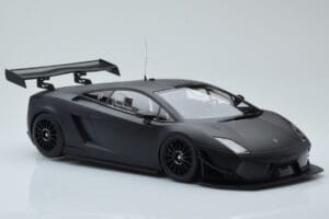 Lamborghini Gallardo LP600+ GT3 Noir Mat Minichamps 1:18 151111100 Métal Moulé — image 4 sur 6