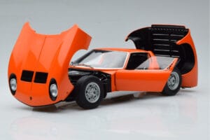 Lamborghini Miura SV Orange AUTOart 1:18 74542 Métal Moulé — image 2 sur 8