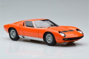 Lamborghini Miura SV Orange AUTOart 1:18 74542 Métal Moulé — image 6 sur 8