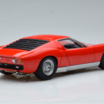 Lamborghini Miura SV Rouge AUTOart 1:18 - image 3 of 8
