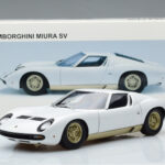 Lamborghini Miura SV Blanc AUTOart 1:18 - image 8 of 8