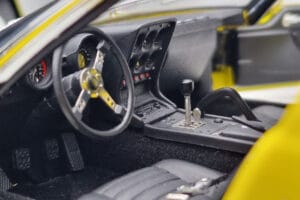 Lamborghini Miura SV Jaune Kyosho 1:18 08317Y Métal Moulé — image 8 sur 11