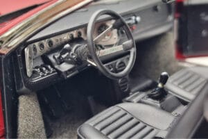 Lamborghini Urraco P250 Rouge Kyosho 1:18 08446R Métal Moulé — image 8 sur 10