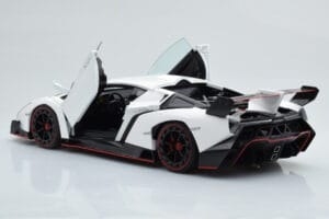 Lamborghini Veneno Blanc AUTOart 1:18 74507 Métal Moulé — image 3 sur 8