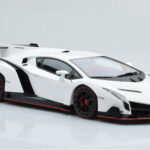 Lamborghini Veneno Blanc AUTOart 1:18 - image 6 of 8