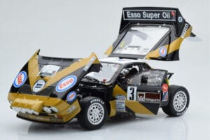 Lancia 037 ESSO #3 F. Tabaton Rally Targa Florio 1985 Kyosho 1:18 08306H Métal Moulé — image 2 sur 8