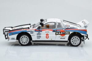 Lancia 037 Martini #8 A. Bettega / M. Perissinot Safari Rally 1985 Kyosho 1:18 08306J Métal Moulé — image 5 sur 8