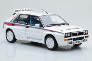 Lancia Delta HF Integrale 6 Blanc Kyosho 1:18 08344E Métal Moulé — image 6 sur 8