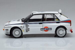 Lancia Delta HF Integrale Evoluzione Test Car Kyosho 1:18 08348G Métal Moulé — image 4 sur 9