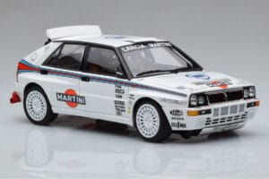 Lancia Delta HF Integrale Evoluzione Test Car Kyosho 1:18 08348G Métal Moulé — image 5 sur 9