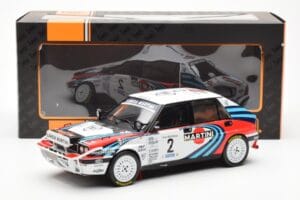 Lancia Delta Integrale 16V #2 M. Biasion / T. Siviero Rally Safari 1990 IXO 1:18 18RMC139A Métal Moulé — image 6 sur 6